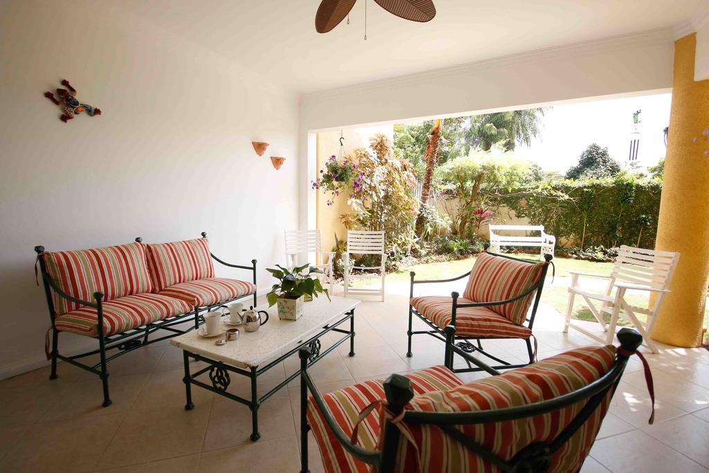 Cattleya Luxury Suites 킹스톤 객실 사진